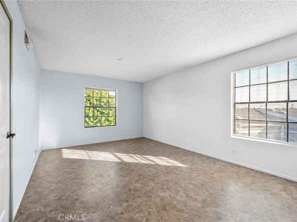 16125 Warmington Lane 12, Huntington Beach CA 92649