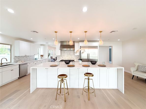 3723 Anita Ave., Pasadena CA 91107