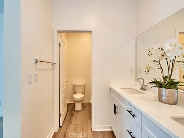 944 N Divino Privado 59, Ontario CA 91764