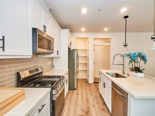 944 N Divino Privado 59, Ontario CA 91764