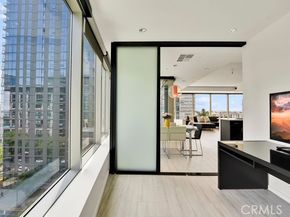 1155 S Grand Avenue 1017, Los Angeles CA 90015