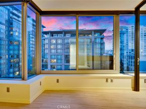 1155 S Grand Avenue 1017, Los Angeles CA 90015