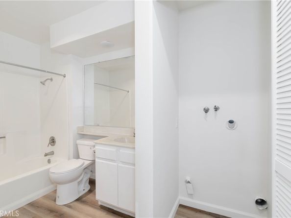 1119 Albany Street 226, Los Angeles CA 90015