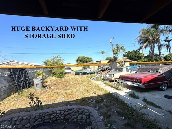 5246 N Clydebank Avenue, Azusa CA 91702
