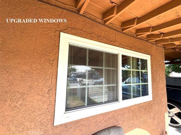 5246 N Clydebank Avenue, Azusa CA 91702