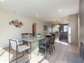 2702 Reynier Avenue, Los Angeles CA 90034