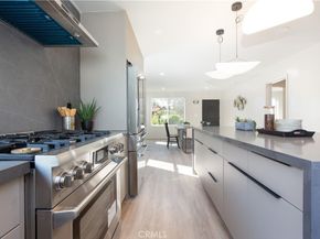 2702 Reynier Avenue, Los Angeles CA 90034