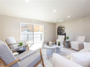 2702 Reynier Avenue, Los Angeles CA 90034