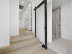 3609 4th Avenue, Los Angeles CA 90018