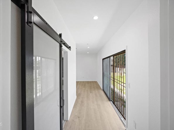 3609 4th Avenue, Los Angeles CA 90018