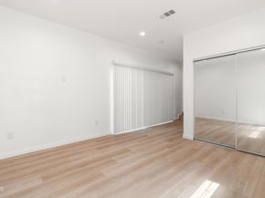 3609 4th Avenue, Los Angeles CA 90018