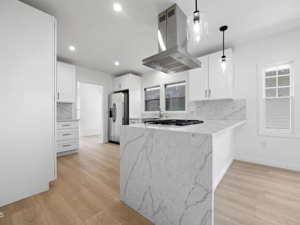 3609 4th Avenue, Los Angeles CA 90018