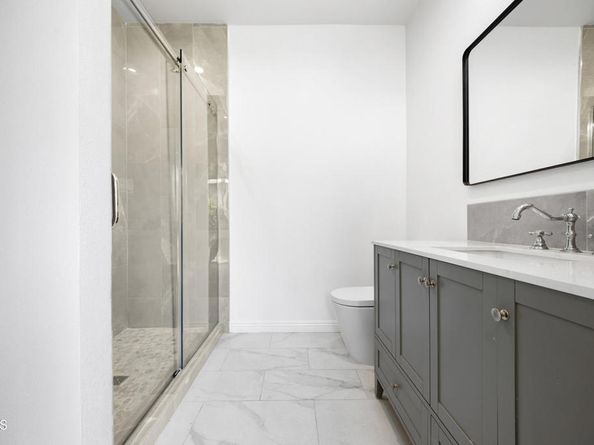 3609 4th Avenue, Los Angeles CA 90018