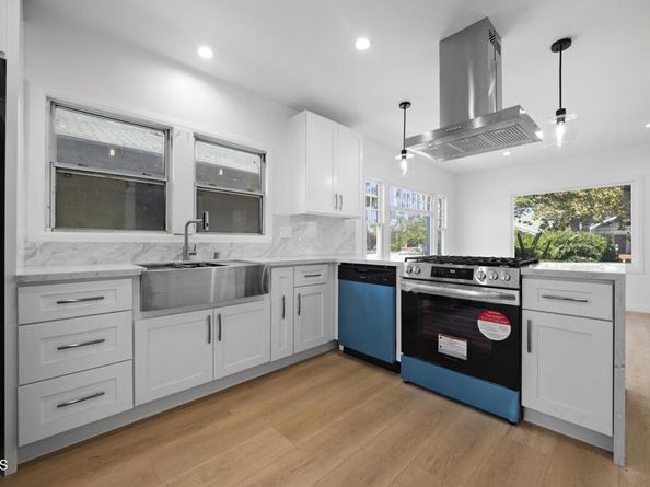 3609 4th Avenue, Los Angeles CA 90018