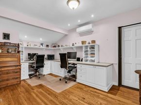 1313 E Palm Street, Altadena CA 91001