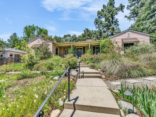 1313 E Palm Street, Altadena CA 91001