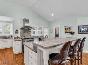 1313 E Palm Street, Altadena CA 91001