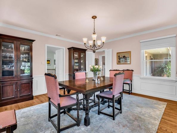 1313 E Palm Street, Altadena CA 91001