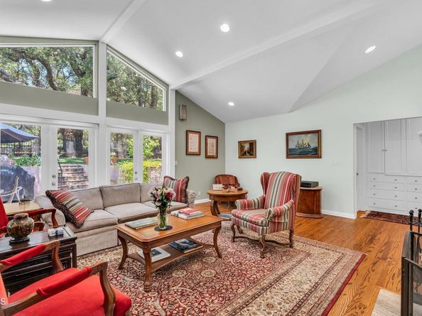 1313 E Palm Street, Altadena CA 91001