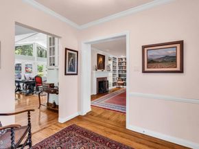 1313 E Palm Street, Altadena CA 91001