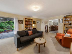 3624 Leilani Way, Altadena CA 91001