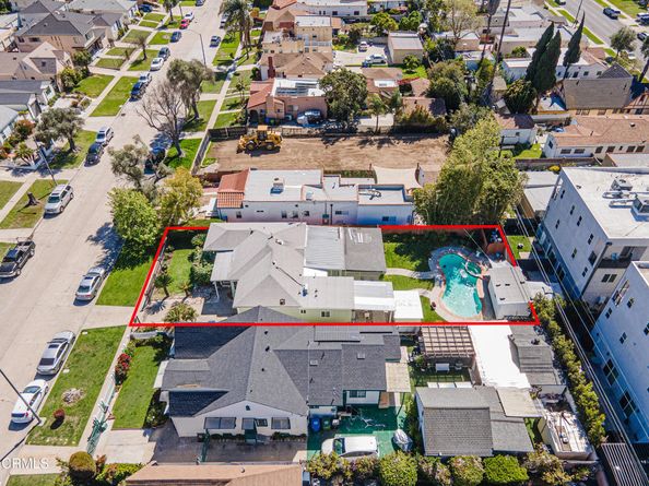 1849 Cylde Avenue, Los Angeles CA 90019