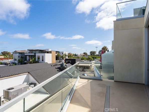 2648 State Street Unit E, Carlsbad CA 92008