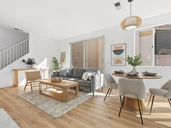 8727 Westmore Road 24, San Diego CA 92126