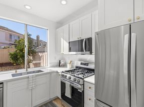 8727 Westmore Road 24, San Diego CA 92126