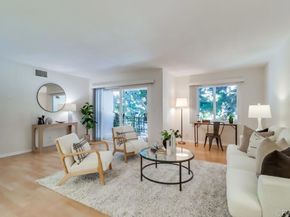 2244 2nd Ave. 25, San Diego CA 92101