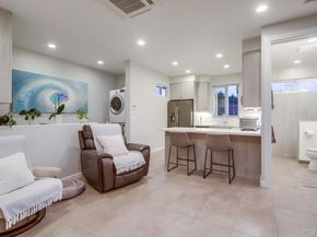 5380 Los Robles Drive, Carlsbad CA 92008