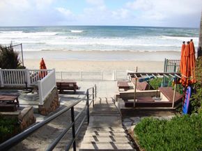 5380 Los Robles Drive, Carlsbad CA 92008