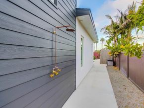 5380 Los Robles Drive, Carlsbad CA 92008