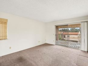 17463 Plaza Abierto 25, San Diego CA 92128