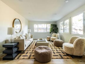 2275 Ivy Road, Oceanside CA 92054