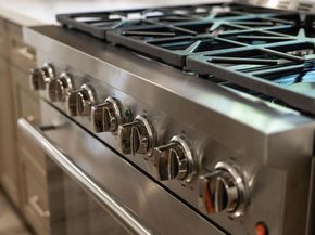 2275 Ivy Road, Oceanside CA 92054