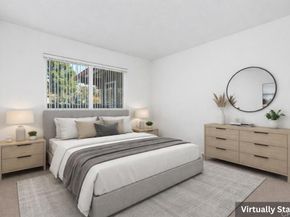 12389 Santiago Road E, San Diego CA 92128