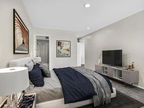 1855 Diamond Street 122, San Diego CA 92109