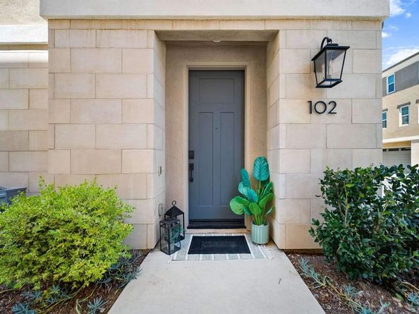 1226 Sunrise View 102, San Marcos CA 92078