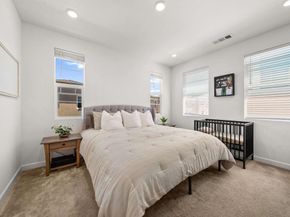 1226 Sunrise View 102, San Marcos CA 92078