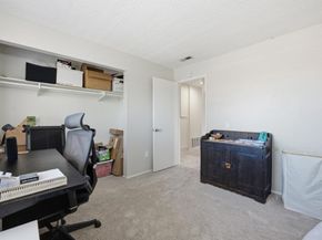 2815 New Castle Way, Carlsbad CA 92010