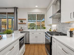 3071 Sprucewood Ln, Escondido CA 92027