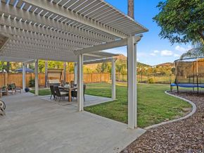 3071 Sprucewood Ln, Escondido CA 92027