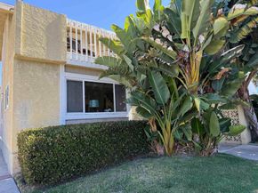 2707 Carnegie Lane Unit 1, Redondo Beach CA 90278