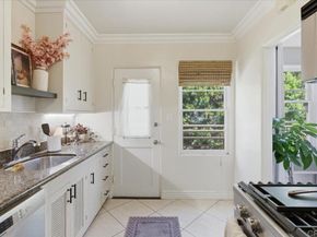 3620 Park Boulevard 8, San Diego CA 92103