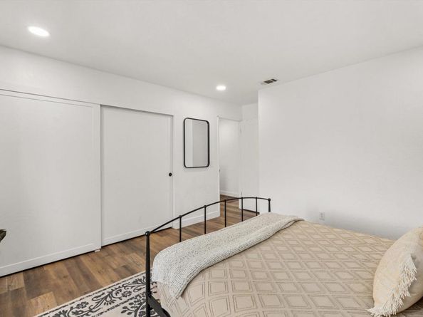 1530 Windsong Lane, Escondido CA 92026