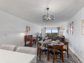 2475 Jefferson 103, Carlsbad CA 92008