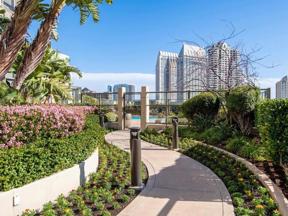 700 W E Street 1904, San Diego CA 92101