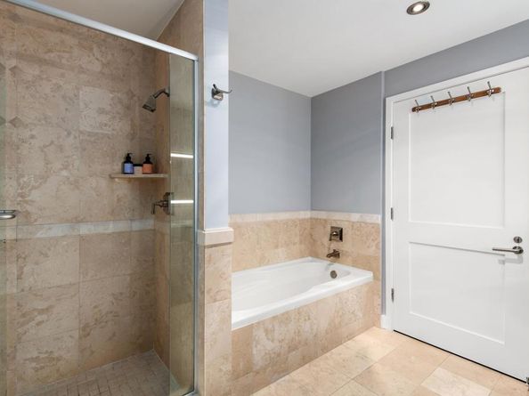 700 W E Street 1904, San Diego CA 92101