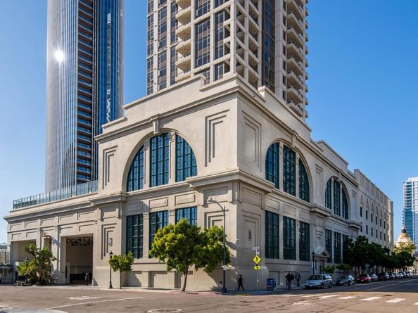 700 W E Street 1904, San Diego CA 92101
